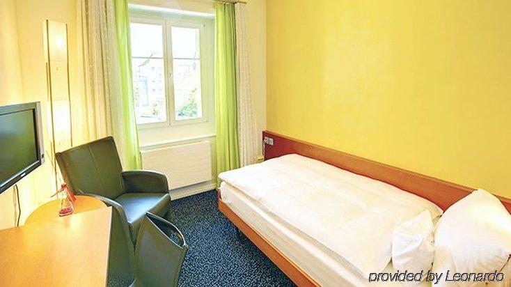 Schuetzen Hotel 3*